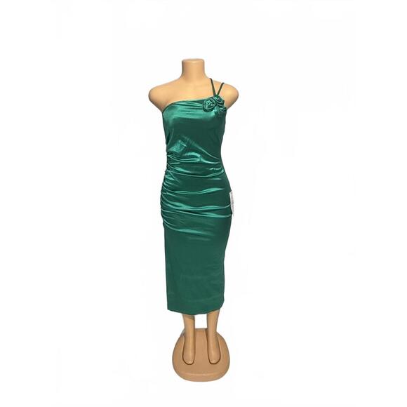 (New) Women's One Shoulder Green Satin Dress with Floral Detail - Picture 1 of 6